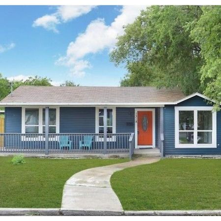 Stylish 4 Br2Ba Renovated Home Near Downtown San Antonio Luaran gambar