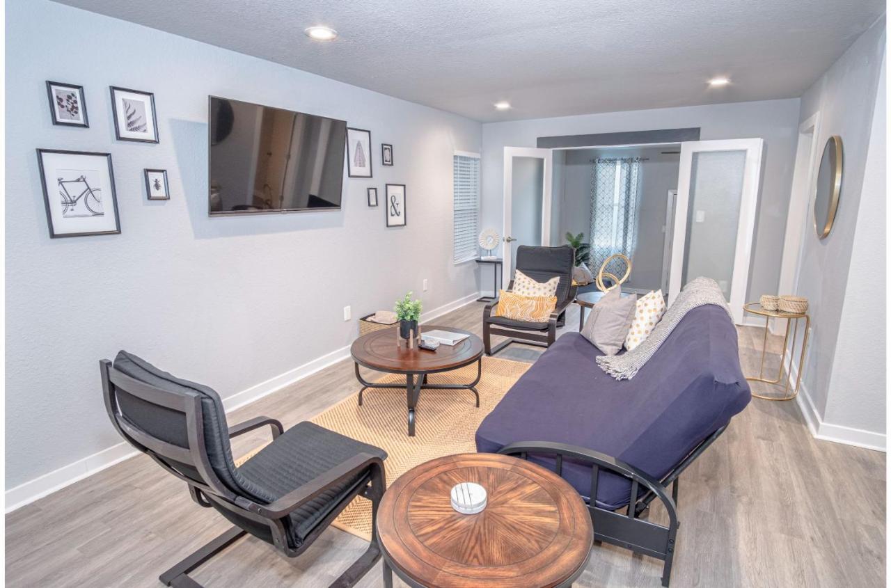 Stylish 4 Br2Ba Renovated Home Near Downtown San Antonio Luaran gambar